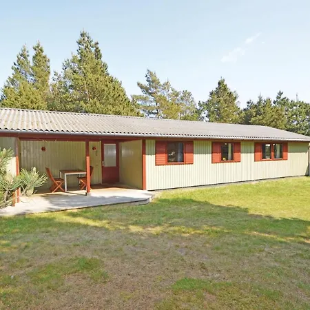 With Sauna 294 بيت للعطل *