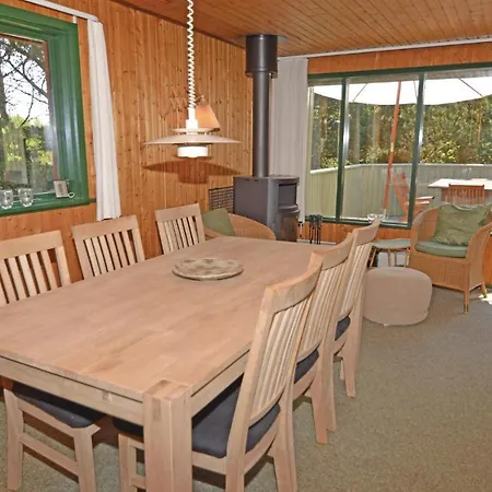 3 Bedroom Gorgeous In Holiday home Blavand